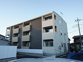 栃木県宇都宮市南町（賃貸アパート1LDK・3階・53.00㎡） その1