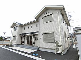 栃木県宇都宮市雀の宮4丁目（賃貸アパート2LDK・2階・64.45㎡） その1