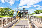 グリーンスタジアム前駅（上り） 1303m