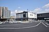 周辺：鹿児島駅【JR鹿児島駅】鹿児島市浜町にあるJR九州の駅。令和2年2月に建て替えをしている。周辺には上町ふれあい広場がある。市電鹿児島駅前電停が隣接している。 160m