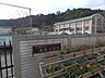周辺：本城小学校 480m