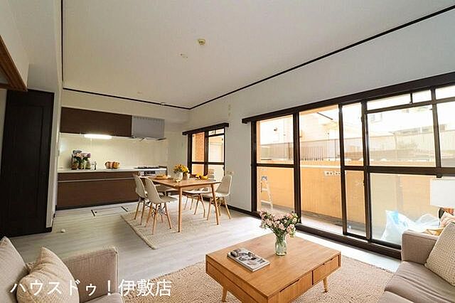 リビング/ダイニング ライオンズマンション城西 1階/-