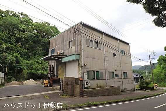 【外観写真】・...