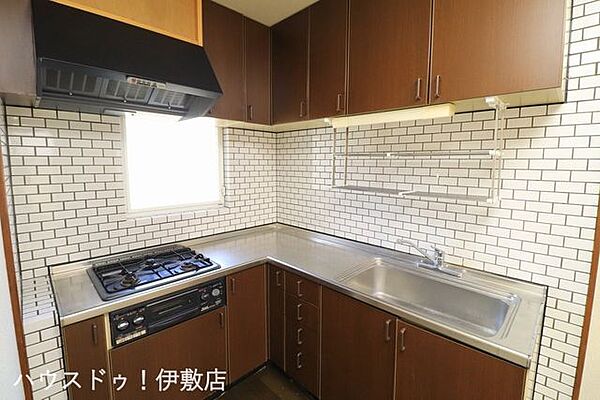 キッチンを拡大表示