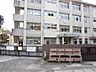 周辺：西伊敷小学校【鹿児島市立西伊敷小学校】は、西伊敷4丁目に位置する1974年創立の小学校です。令和3年度の生徒数は355人で、17クラスあります。 700m