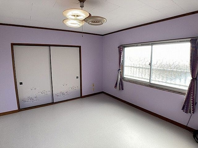 室内 米子市尾高