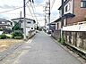 外観：前面道路含む現地写真