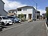 外観：敷地が南北の長方形なので、陽当たりも確保できます。