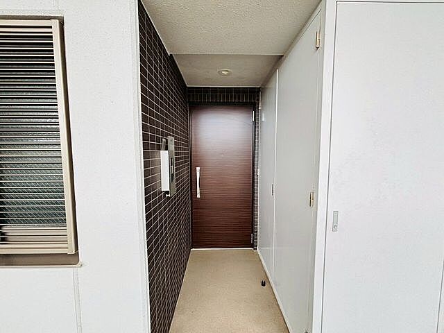 玄関 シティライフ関屋 4階/-