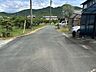 外観：前面道路含む現地写真