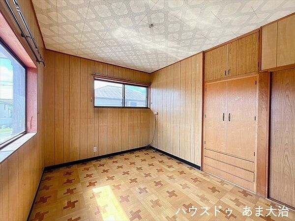 洋室を拡大表示