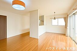 大治町西條尼ケ須賀:リビング