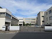 大治南小学校お子様が「通いたい学校」、ご家族が「通わせたい学校」、地域の方々が「支えたい学校」を目指し、「お子様の笑顔が輝く学校づくり」をしていきます。 400m
