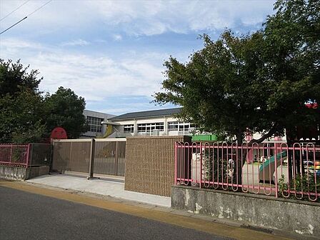 「ずいよう幼稚園」 遊び・学習・躾をバランスよく、メリハリを大切に幼稚園全体で取り組んでいます。 650m