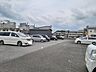外観：ひろーい駐車場です。