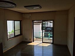 居間