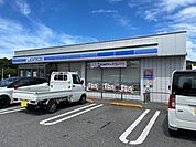 ローソン南国十市店 1400m