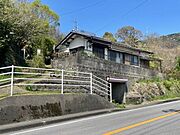★一宮小学校★車を車庫に入れてスロープで上がります。
