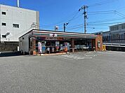 セブンイレブン高知一宮南町店 240m