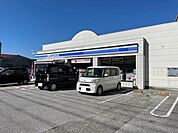 ローソン南国おおそね店 1600m