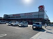 マルナカ高知インター店 650m