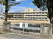 南国市立大篠小学校 1320m