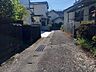 外観：西側道路　北から南