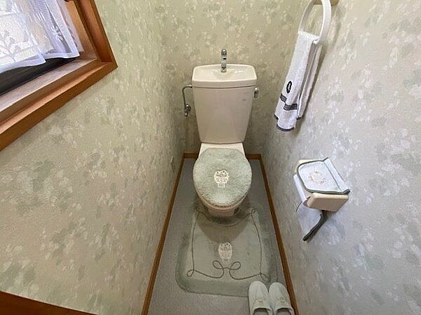 トイレを拡大表示