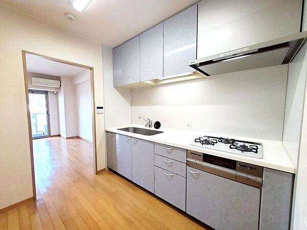 キッチンを拡大表示