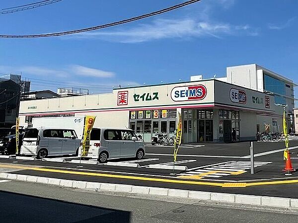 周辺を拡大表示