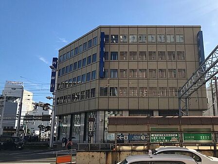四国銀行本店 350m