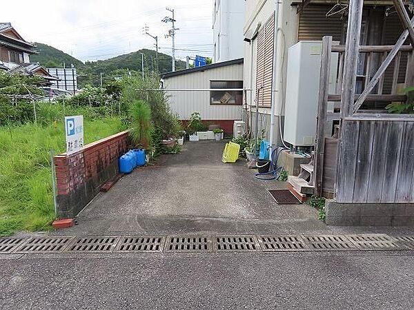 駐車場を拡大表示