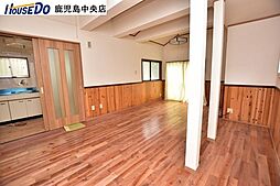 居間