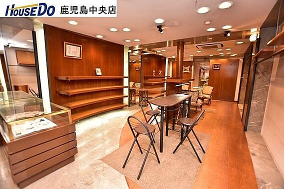 1階　店舗スペ...
