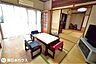 和室：【和室】6帖の和室です！ダイニングキッチンから出入り可能なお部屋です！