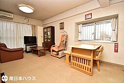 居間