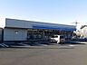周辺：[ローソン 松元インター店]飲食品、日用品を取扱うコンビニエンスストアー 780m