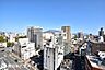 その他：【眺望】バルコニーからの眺望です！前面道路幅が広く建物が離れているので開放感のある眺めです♪