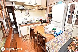 居間