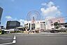 周辺：JR/鹿児島中央駅鹿児島中央駅は鹿児島市中央町にあるJR九州の駅です。市内のバス等の発着所となっているほか、路面電車の停留所もあり、鹿児島観光の拠点となっています。 1550m
