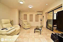 城山町　中古戸建 4LDKのリビング/ダイニング