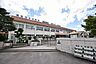 周辺：【鹿児島市立石谷小学校】は、石谷町に位置する1878年創立の小学校です。令和4年度の生徒数は503人で、20クラスあります。校訓は「あかるく　かしこく　たくましく」です。 360m