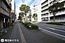 その他：【前面道路】北東向きの前面道路は歩道もあり約19ｍと広々です！