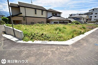 外観：北西角地【敷地面積125.29m2(37.9坪)】建築条件なし！現地のご案内致します♪