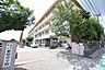 周辺：【鹿児島市立紫原中学校】は、紫原6丁目に位置する1967年創立の中学校です。令和4年度の生徒数は735人で、28クラスあります。校訓は「自主・愛知・健康・協和」です。 1370m