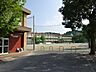 周辺：【鹿児島市立清水小学校】は、清水町に位置する1912年創立の小学校です。令和3年度の生徒数は522人で、22クラスあります。校訓は「かしこく　やさしく　たくましく」です。 420m