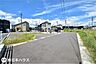 その他：【前面道路】東向きの前面道路幅は約6ｍです！分譲地内の道路で通り抜けがなく静かな住環境です♪