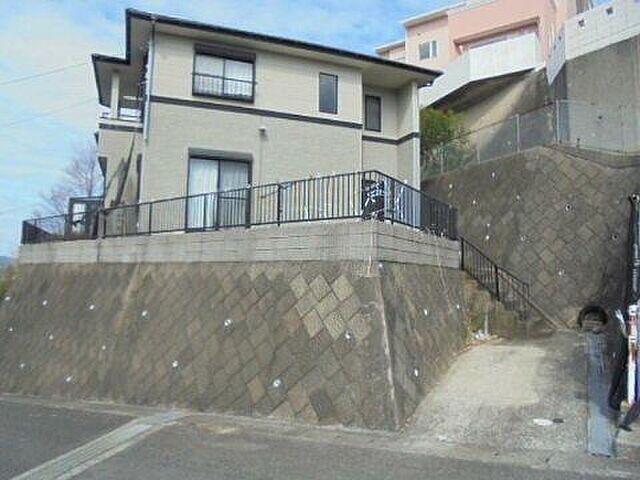 Used single-family home in Mihara 2-chome