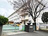 周辺：【板櫃中学校】小倉北区白萩町にある中学校です♪校内敷地は広くて木々に囲まれ緑がいっぱいな学校です♪ 606m