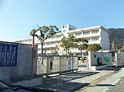 【沼小学校】 沼小学校 685m